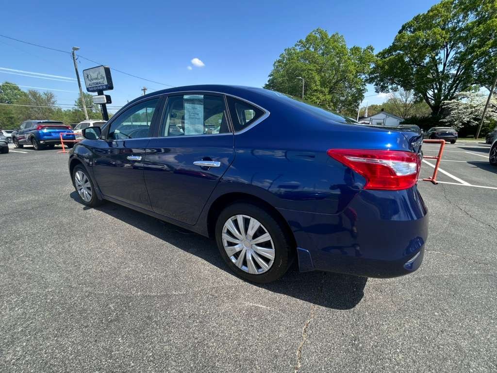 2019 Nissan Sentra S - Photo 6