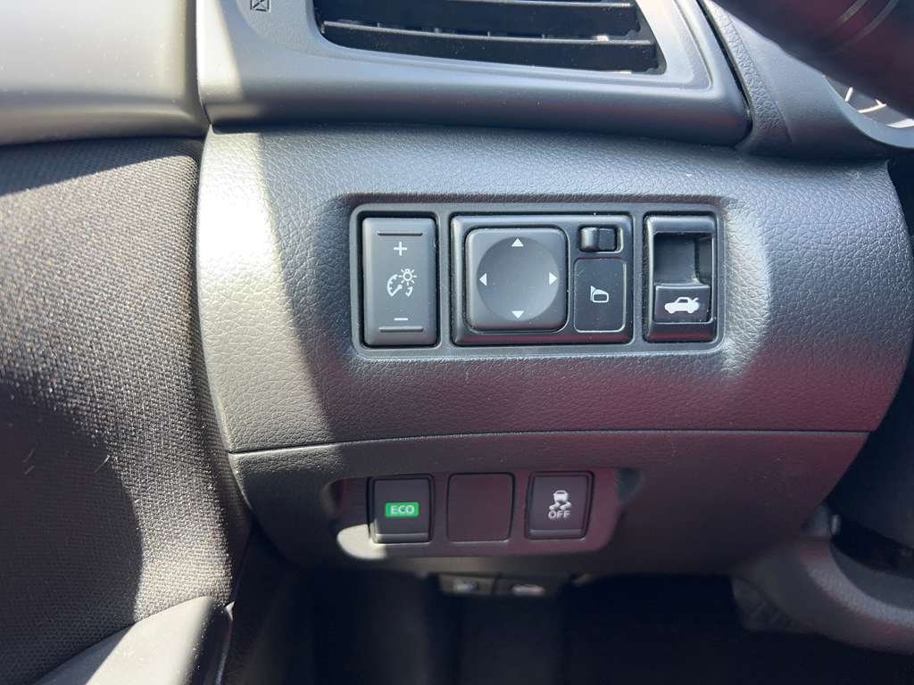 2019 Nissan Sentra S - Photo 15