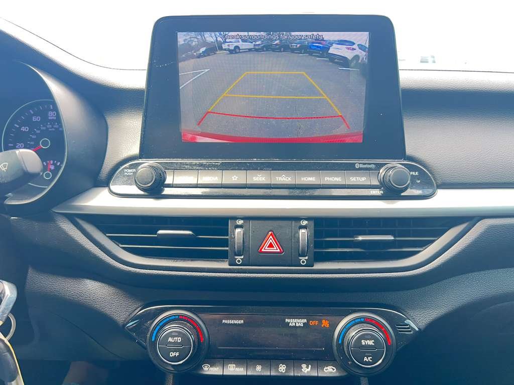 2019 Kia FORTE LXS - Photo 11