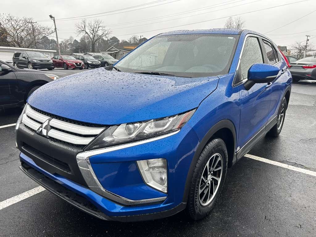 2020 Mitsubishi Eclipse Cross ES's photo