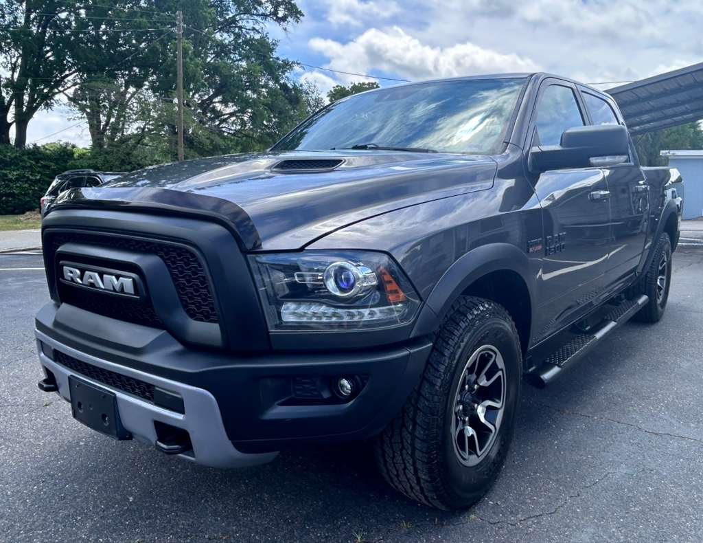 2016 RAM 1500 Rebel 4x4 Crew Cab 5'7's photo