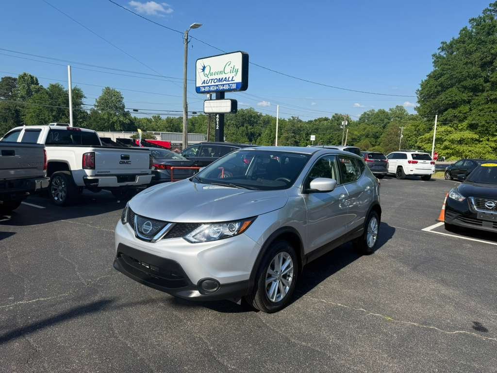 2018 Nissan Rogue Sport S FWD's photo
